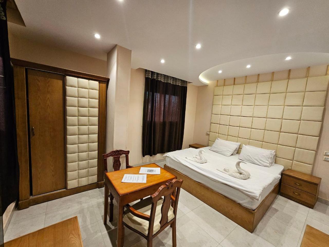 The Great Golden Pyramid - Photo 121