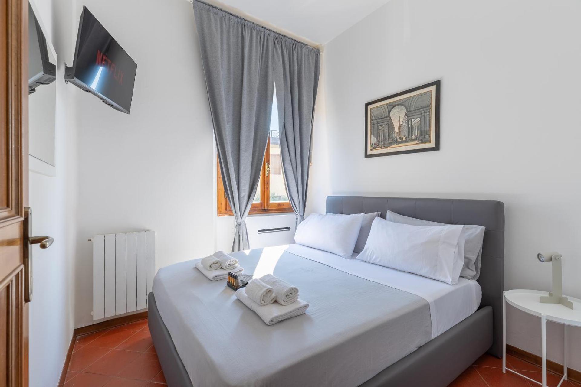 Porta Romana-Boboli -Florentine Charm Free-Wifi - Photo 6