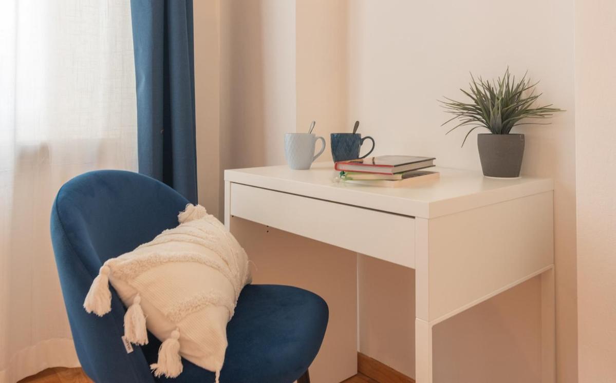 Perugia urban retreat and Light Sauna on king bed - Photo 29