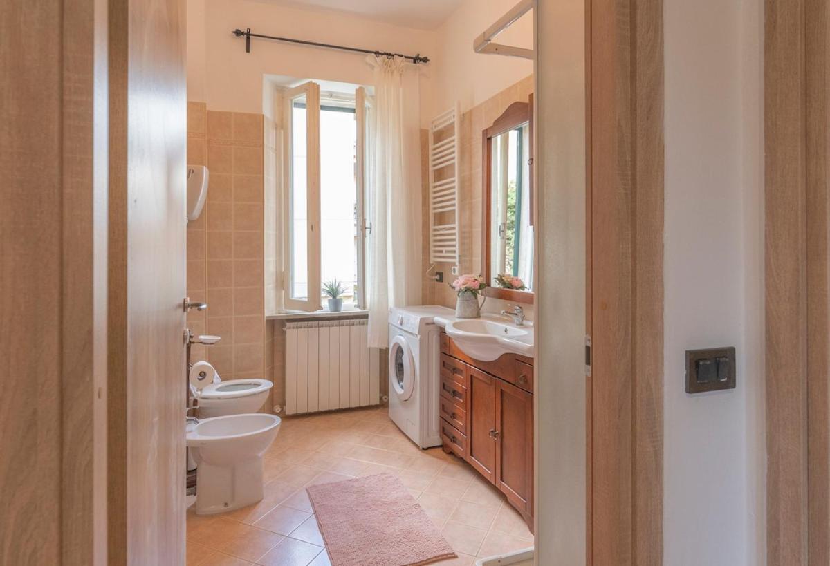 Perugia urban retreat and Light Sauna on king bed - Photo 42