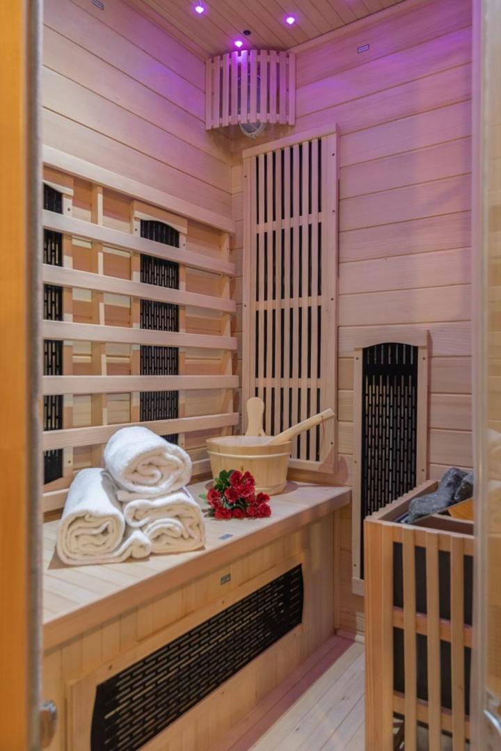 Perugia urban retreat and Light Sauna on king bed - Photo 45