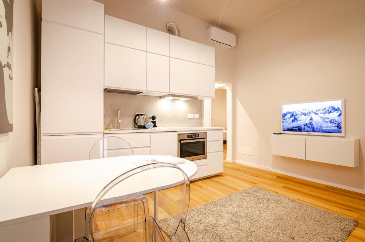 Three-Bedroom Apartment - Photo 4