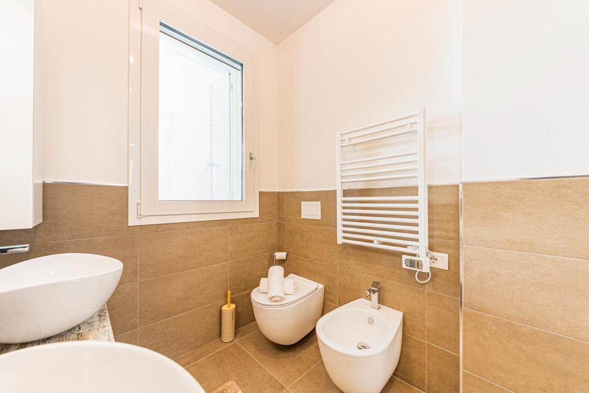 Stylish Poolside Apartment, Jesolo-Venice - Photo 16