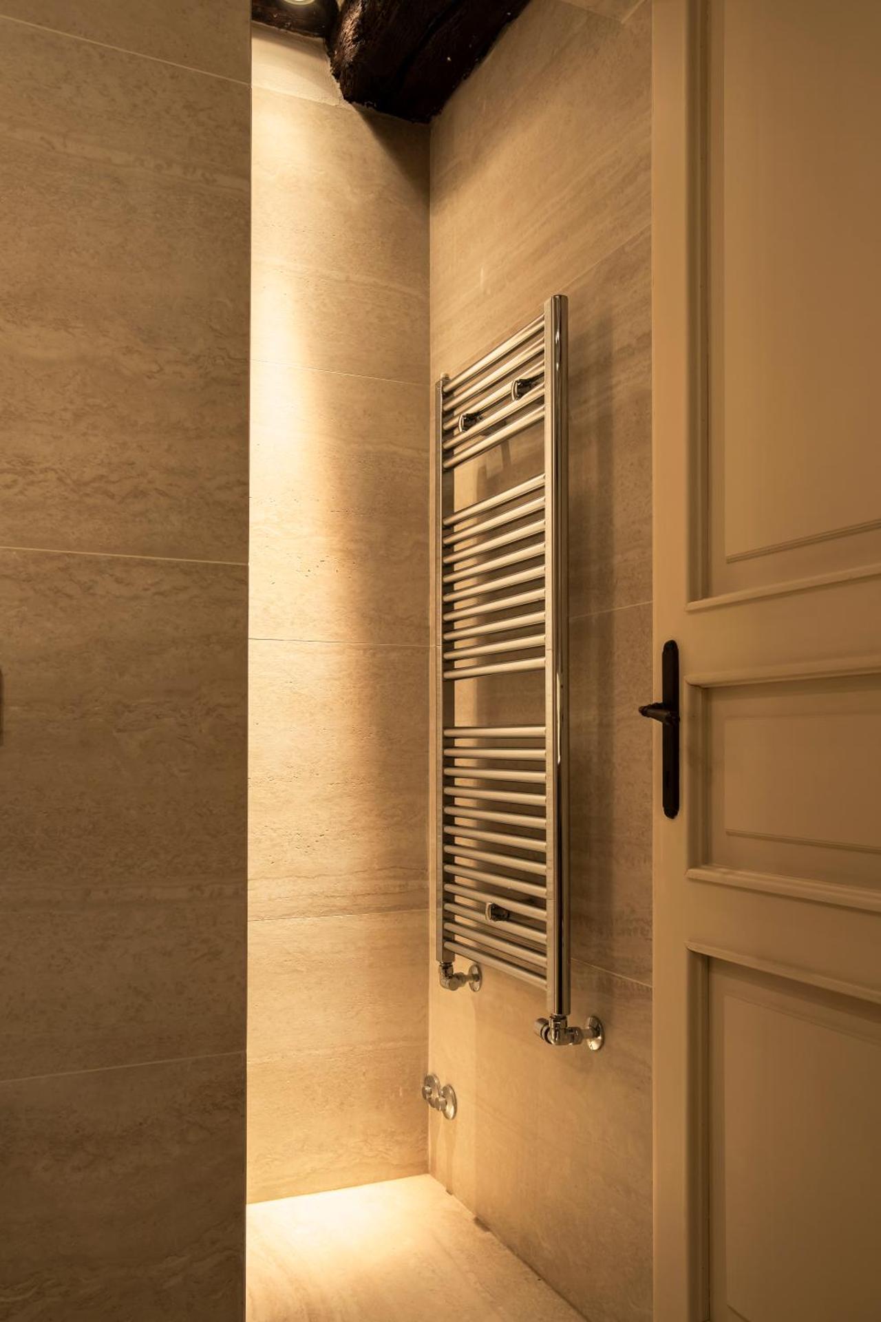 Casa Allegra - luxury apartment in the centre of Pietrasanta - Photo 37