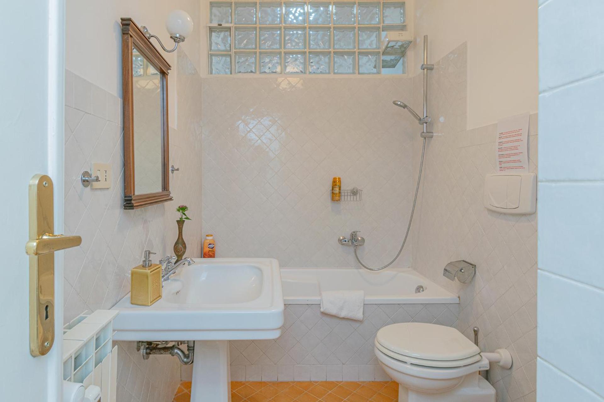 Home Relax Re di Roma - Photo 21