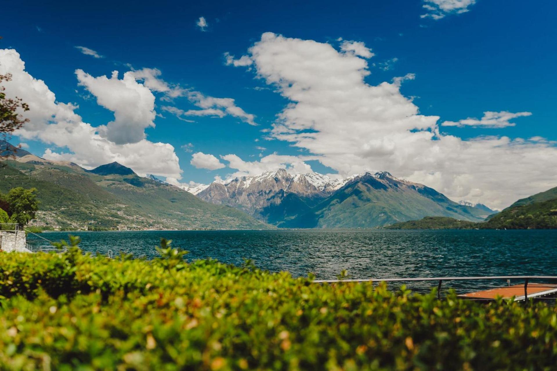 Exclusive Garden Apartment with Lake View & Pool - Photo 18