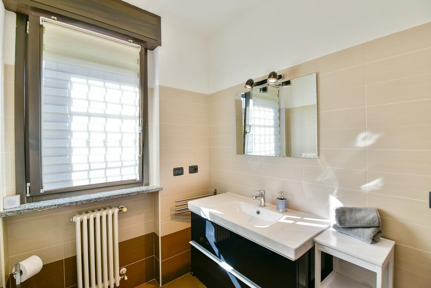 Domina House - Photo 17