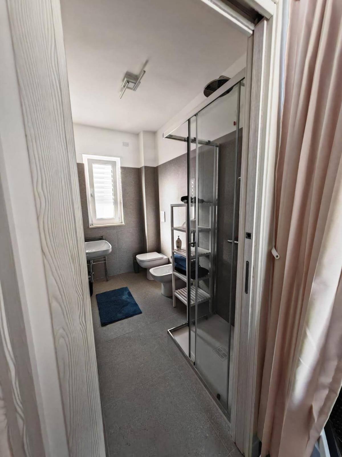 Antonio Home - Photo 8