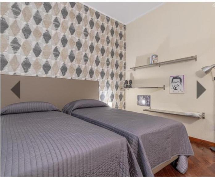 Lights of Trastevere - Photo 11