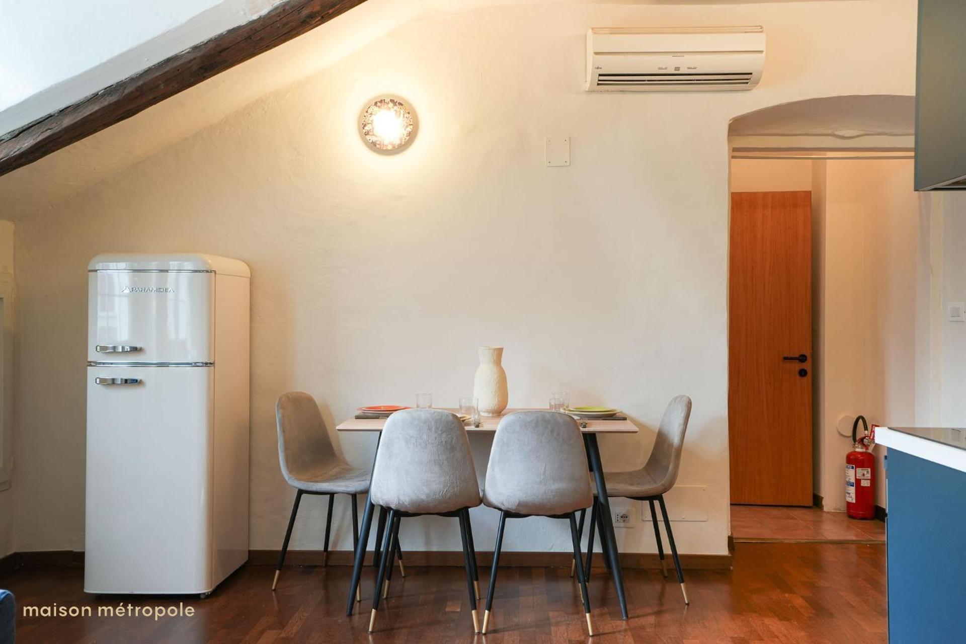 Agostino Center Apartment - Photo 12