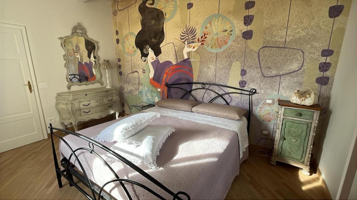 Casa Luisa - Historic Center Lucca, panoramic terrace, AC, up to 6 guests - Photo 8