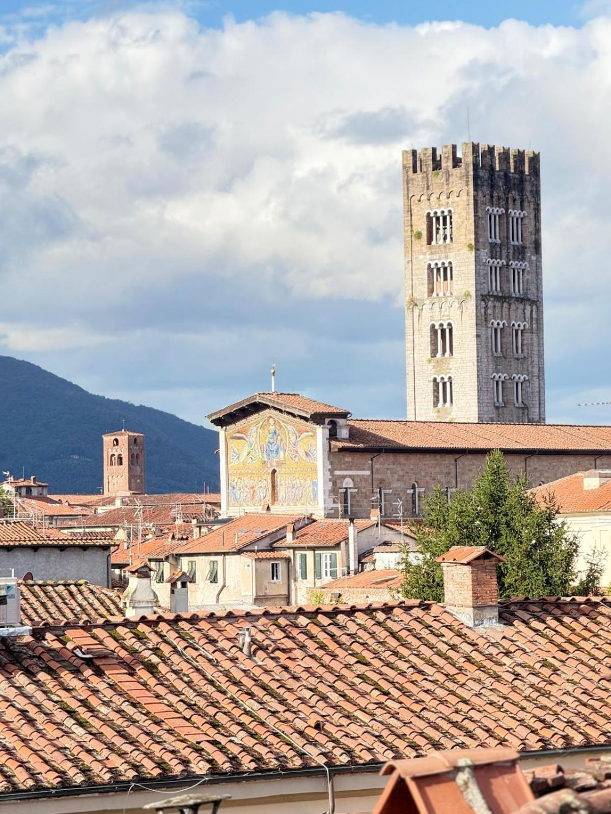 Casa Luisa - Historic Center Lucca, panoramic terrace, AC, up to 6 guests - Photo 33