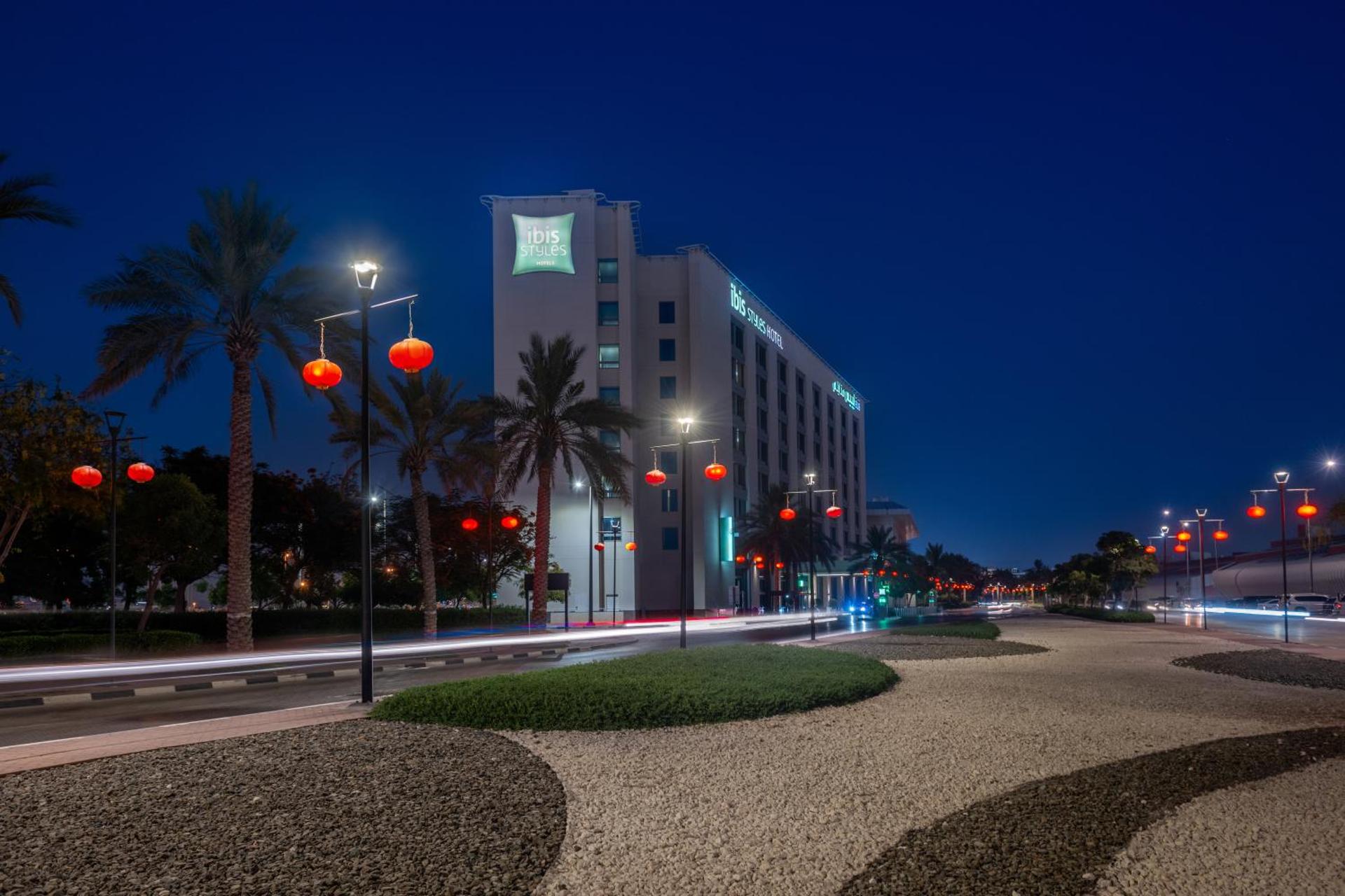 Ibis Styles Dragon Mart Dubai - Photo 78