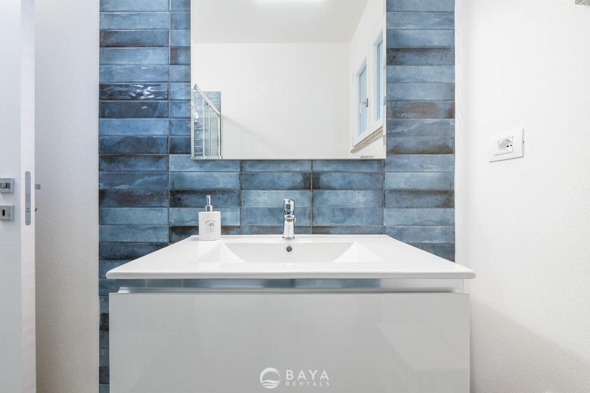 Modern 2BR Retreat in Pula - Bright & Quiet - Photo 18
