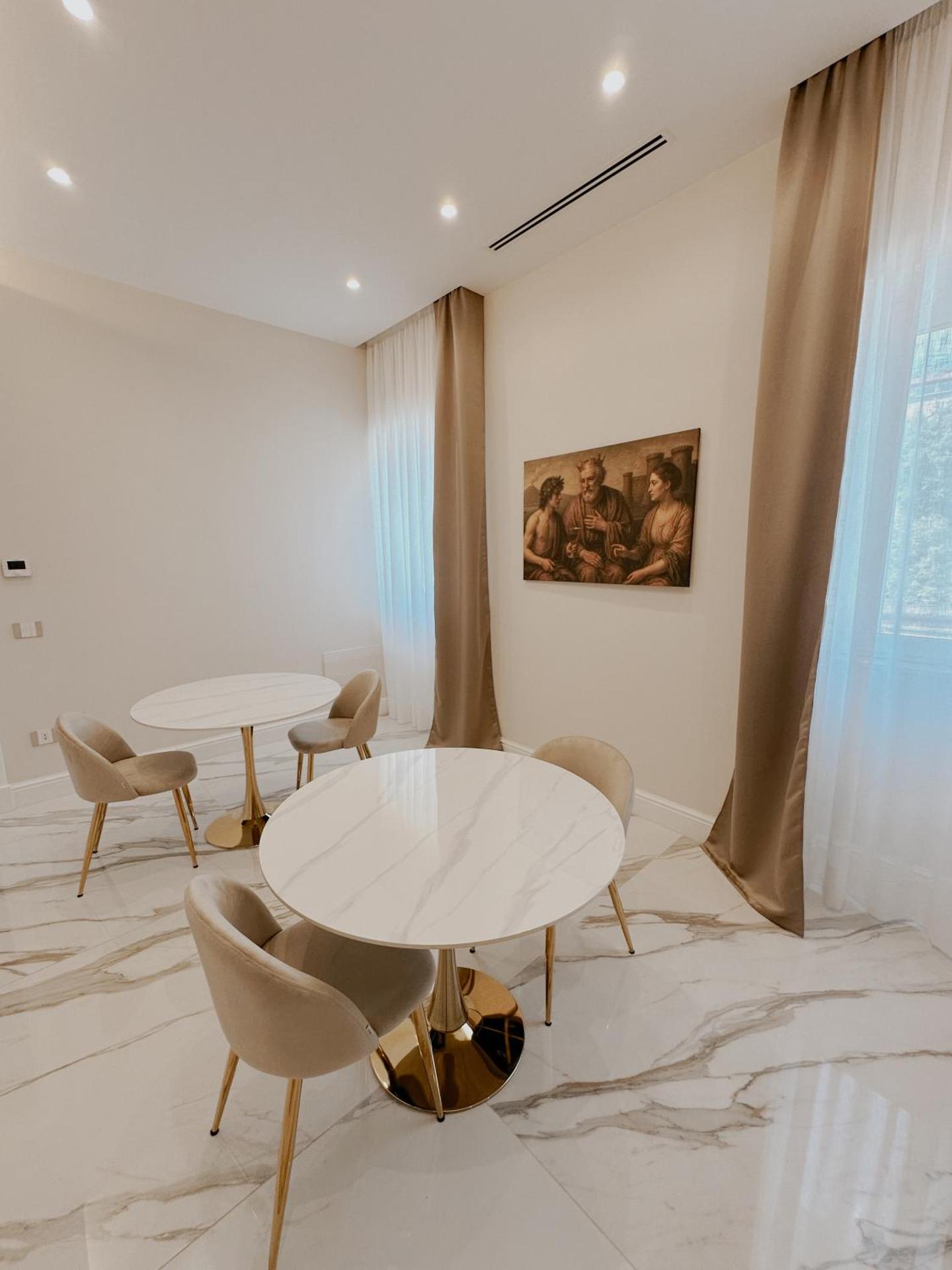 Mida Luxury Apartment - Photo 32