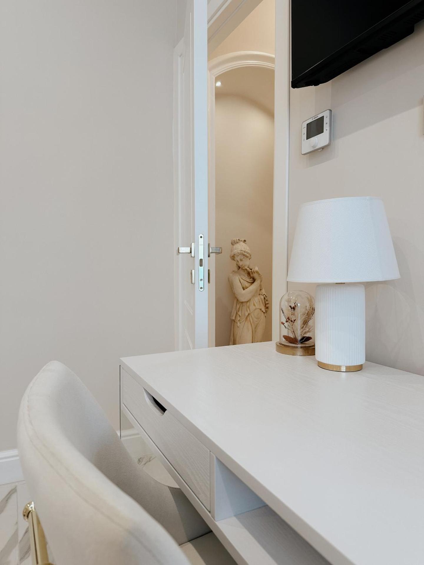 Mida Luxury Apartment - Photo 4