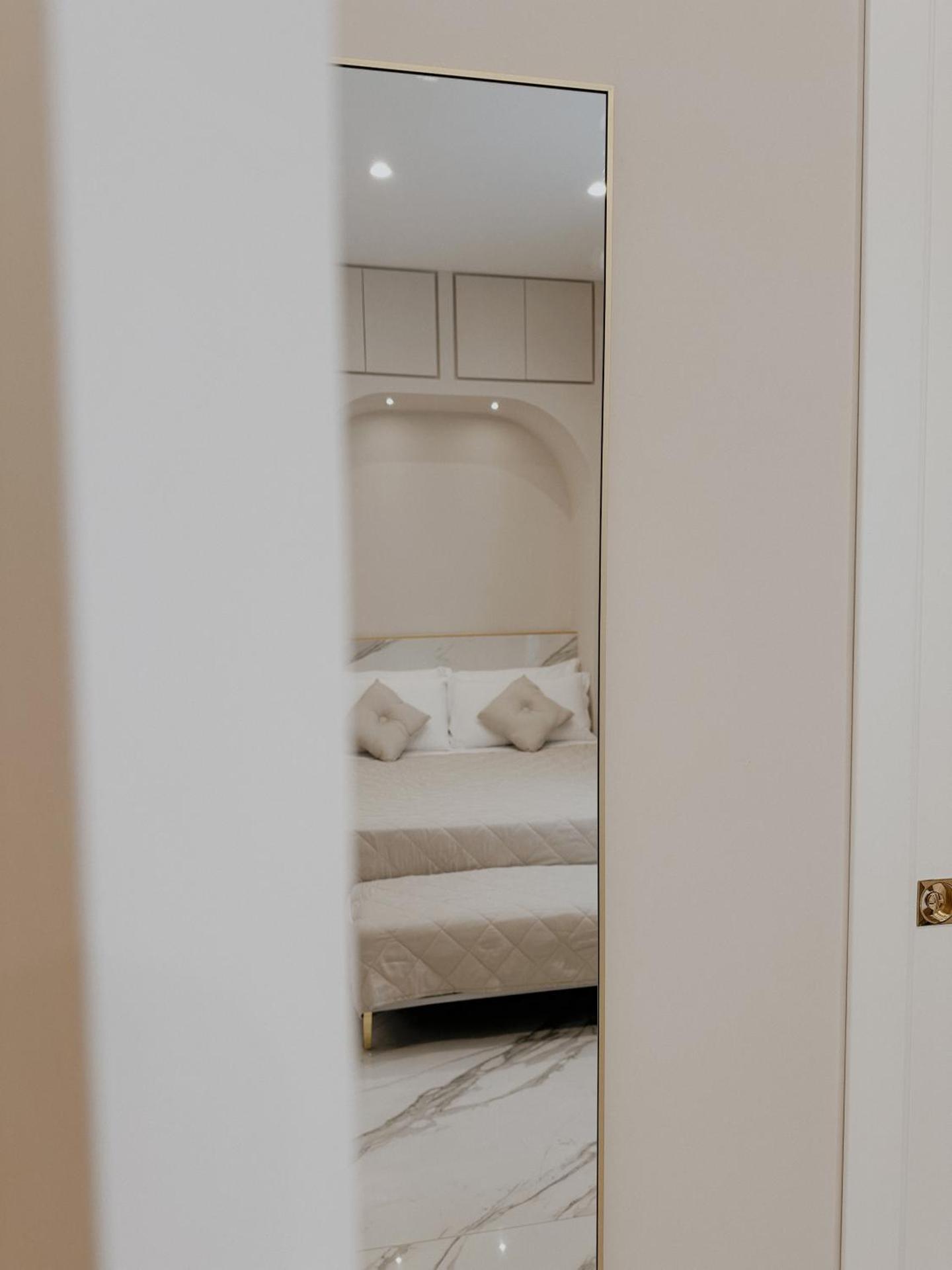 Mida Luxury Apartment - Photo 25