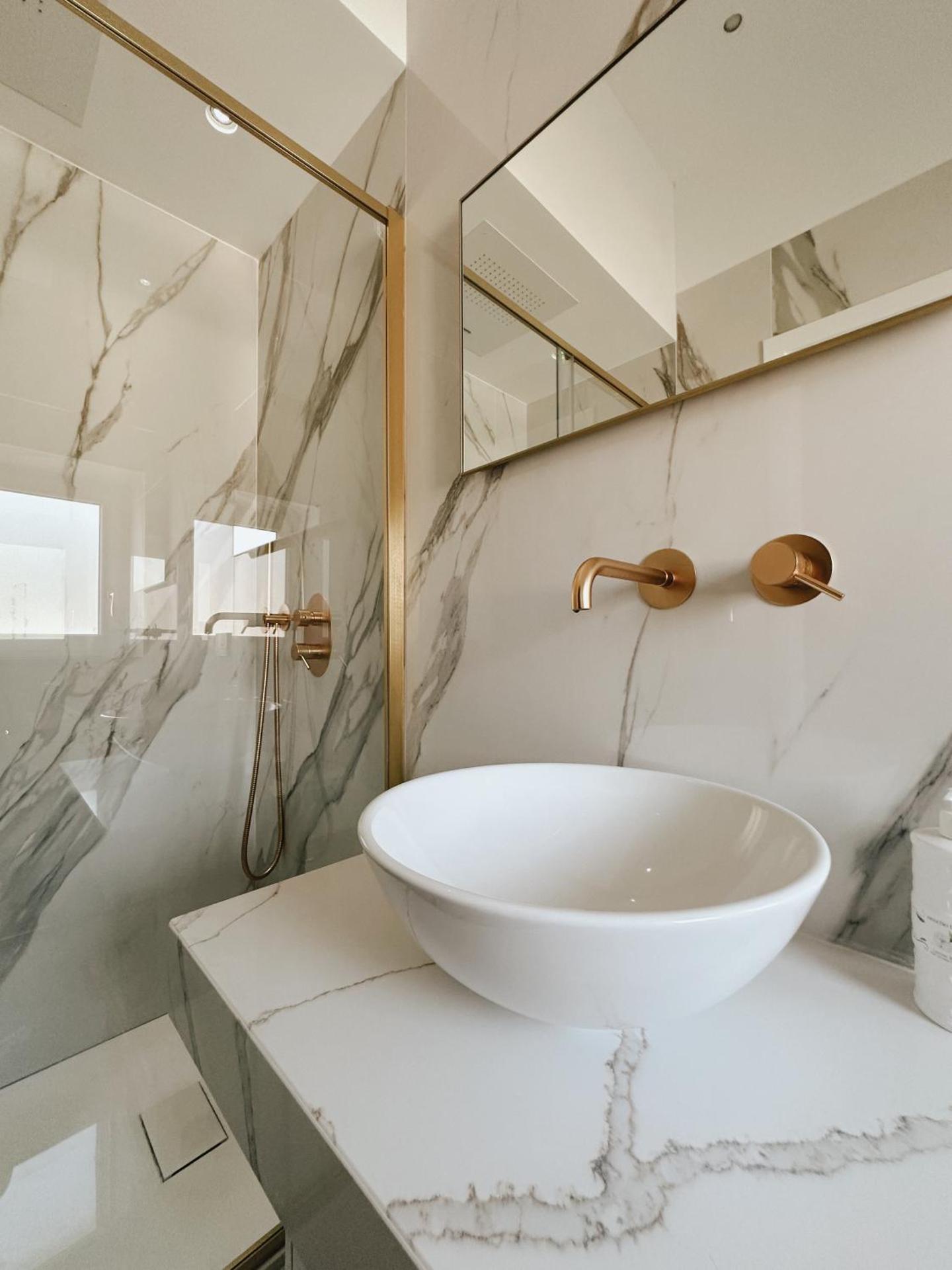 Mida Luxury Apartment - Photo 8