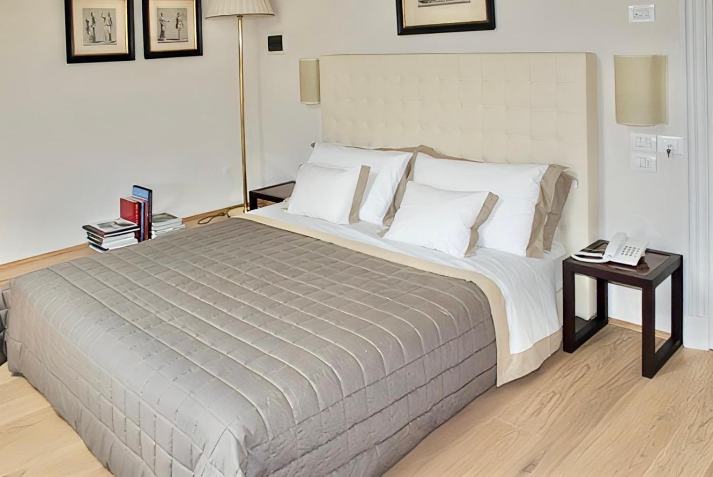 Golden Luxe-Penthouse Duomo ViewGarden & Parking - Photo 16