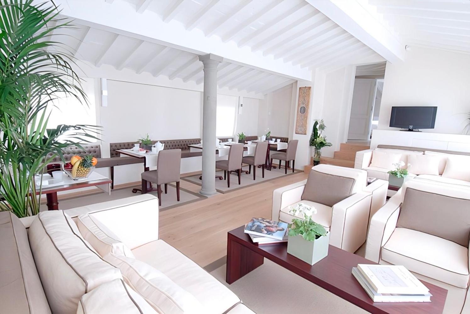 Golden Luxe-Penthouse Duomo ViewGarden & Parking - Photo 14