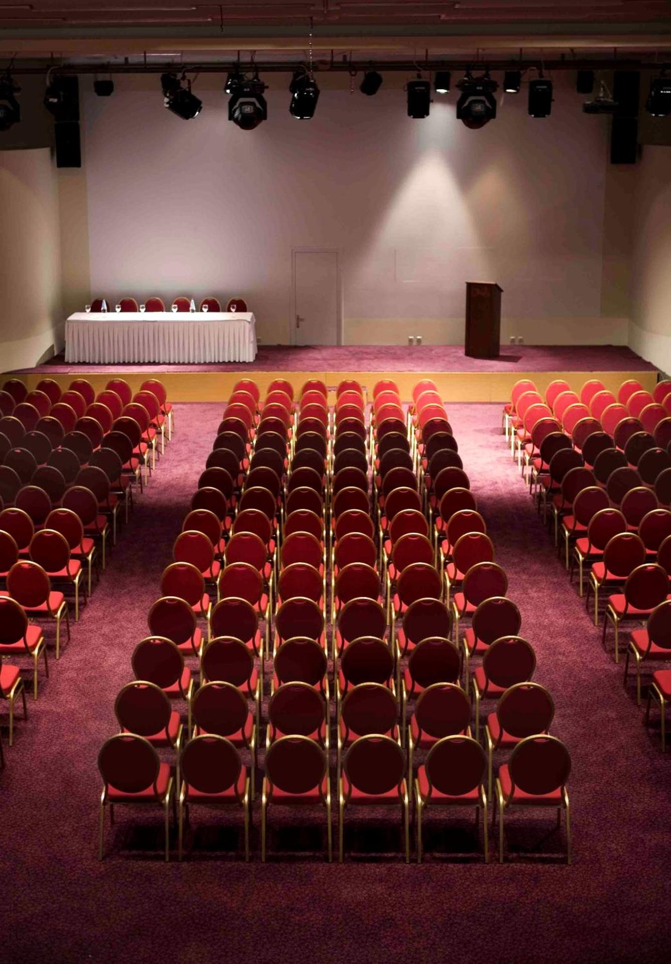 Valis Resort Hotel - Photo 24