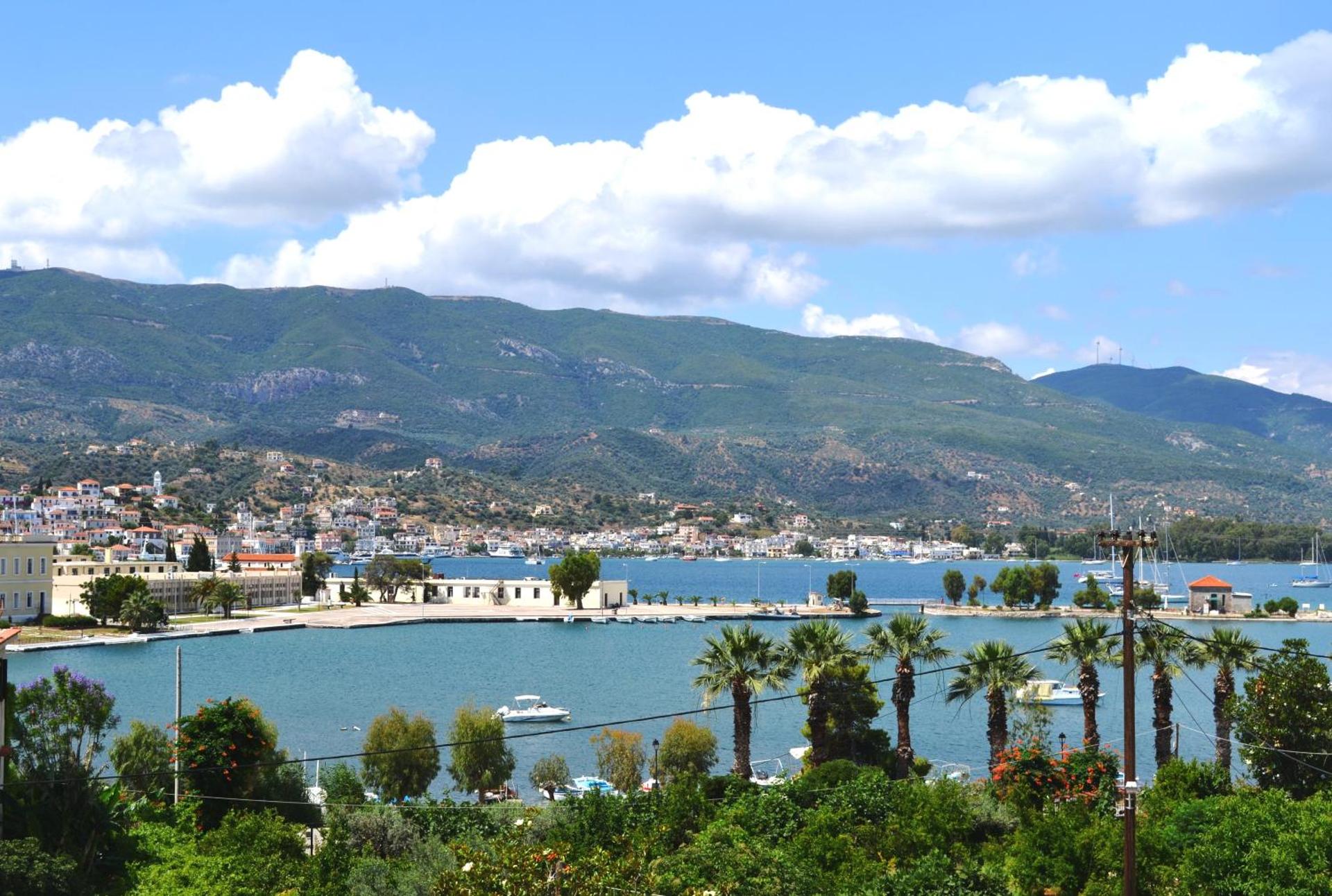 Saga Hotel - Photo 15