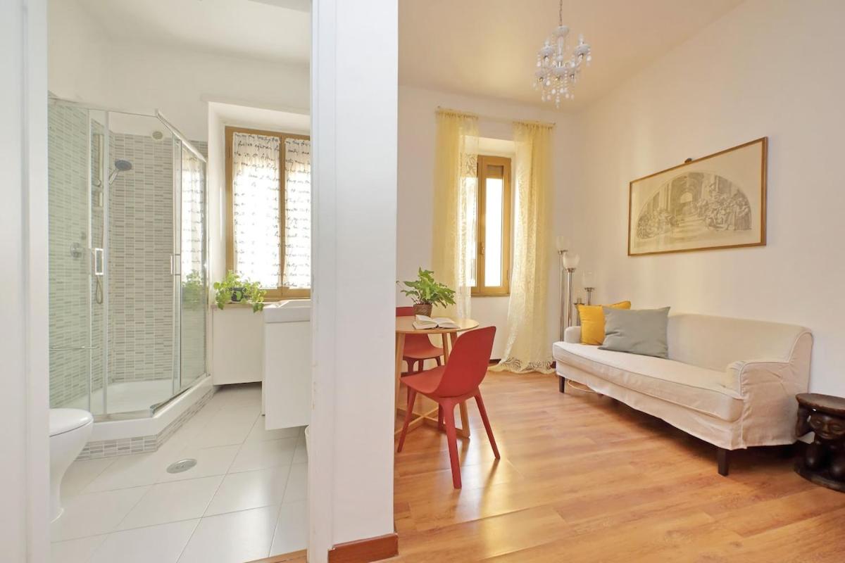 Warm, cozy apartment near the Colosseum - Photo 33