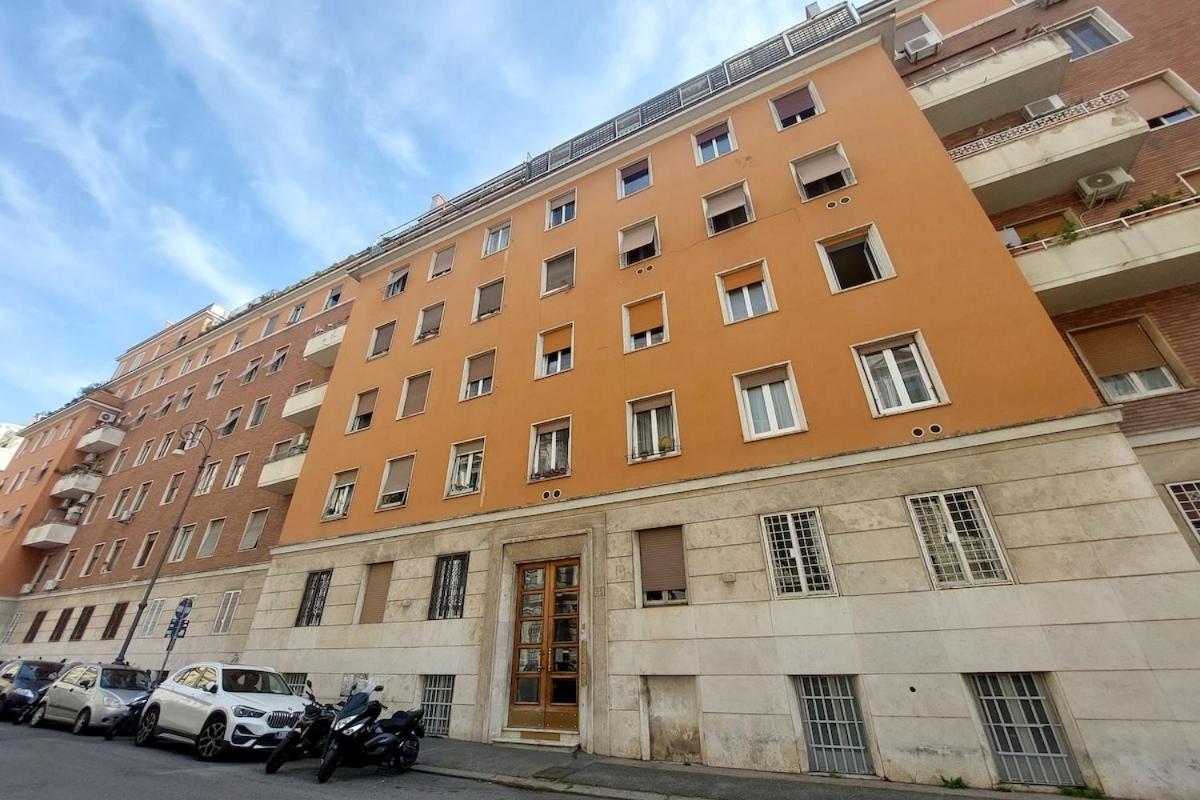 Warm, cozy apartment near the Colosseum - Photo 25