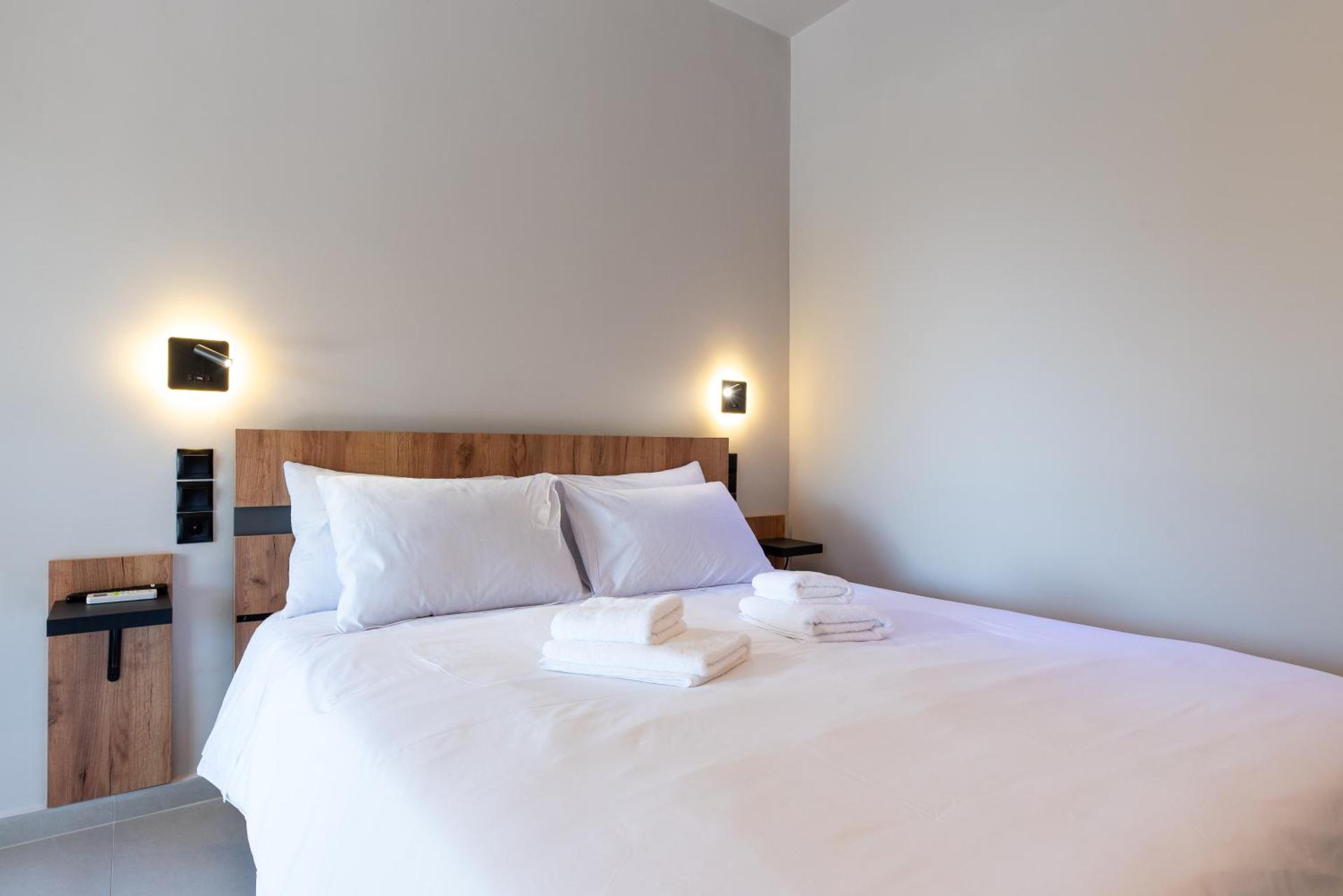 Nestel Near Athens Airport - Photo 27