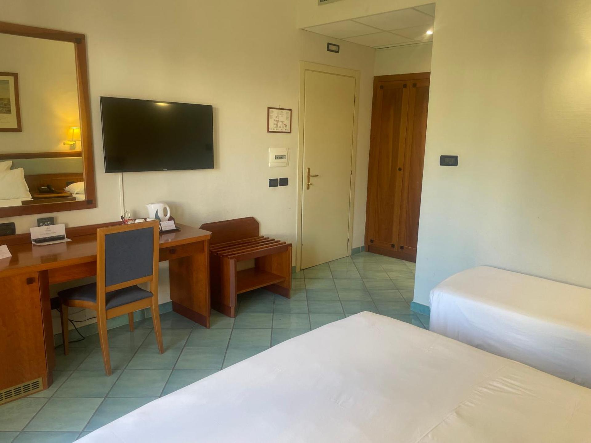 Hotel Marad - Photo 91