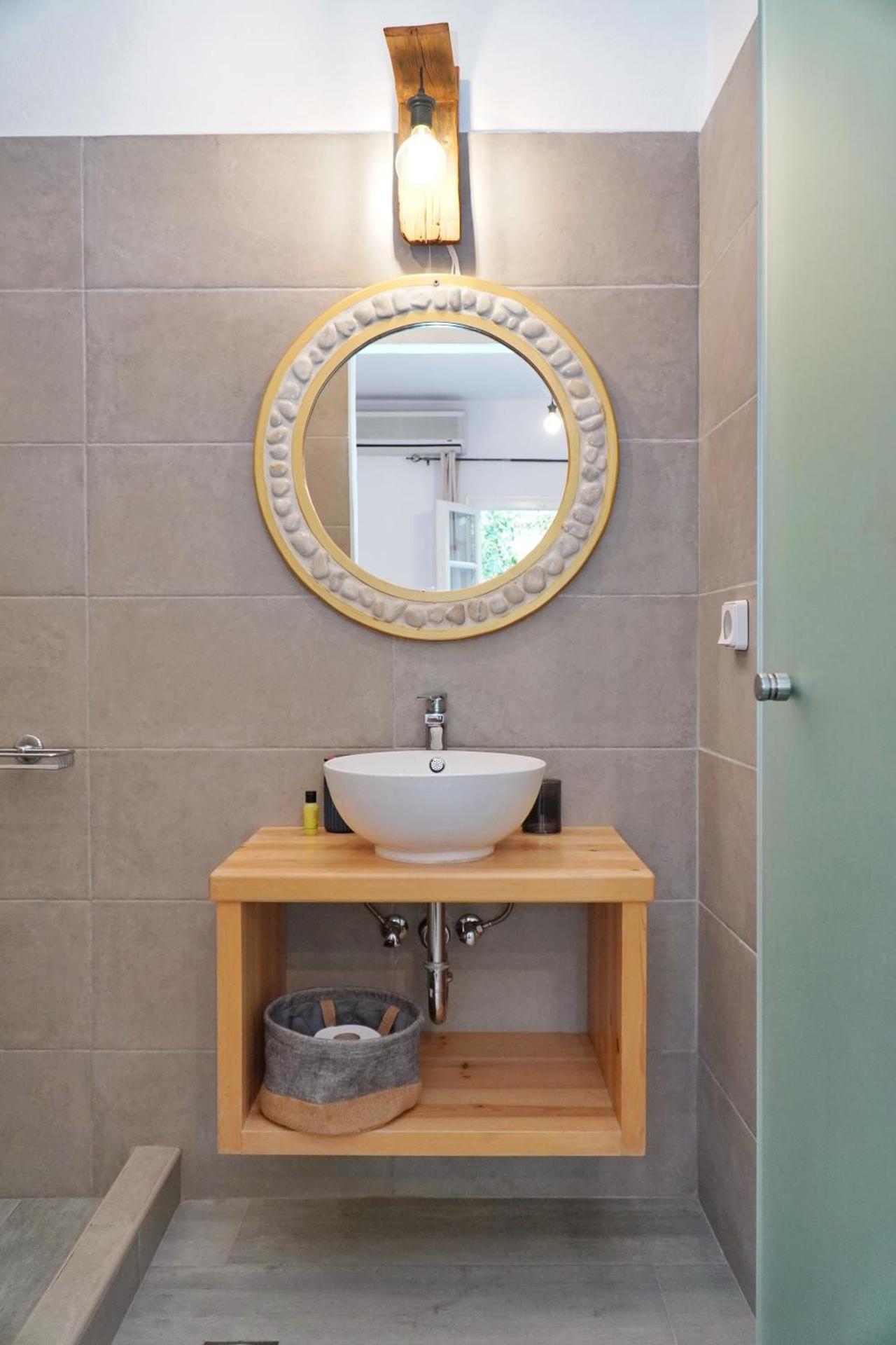 Camara Hotel - Photo 146