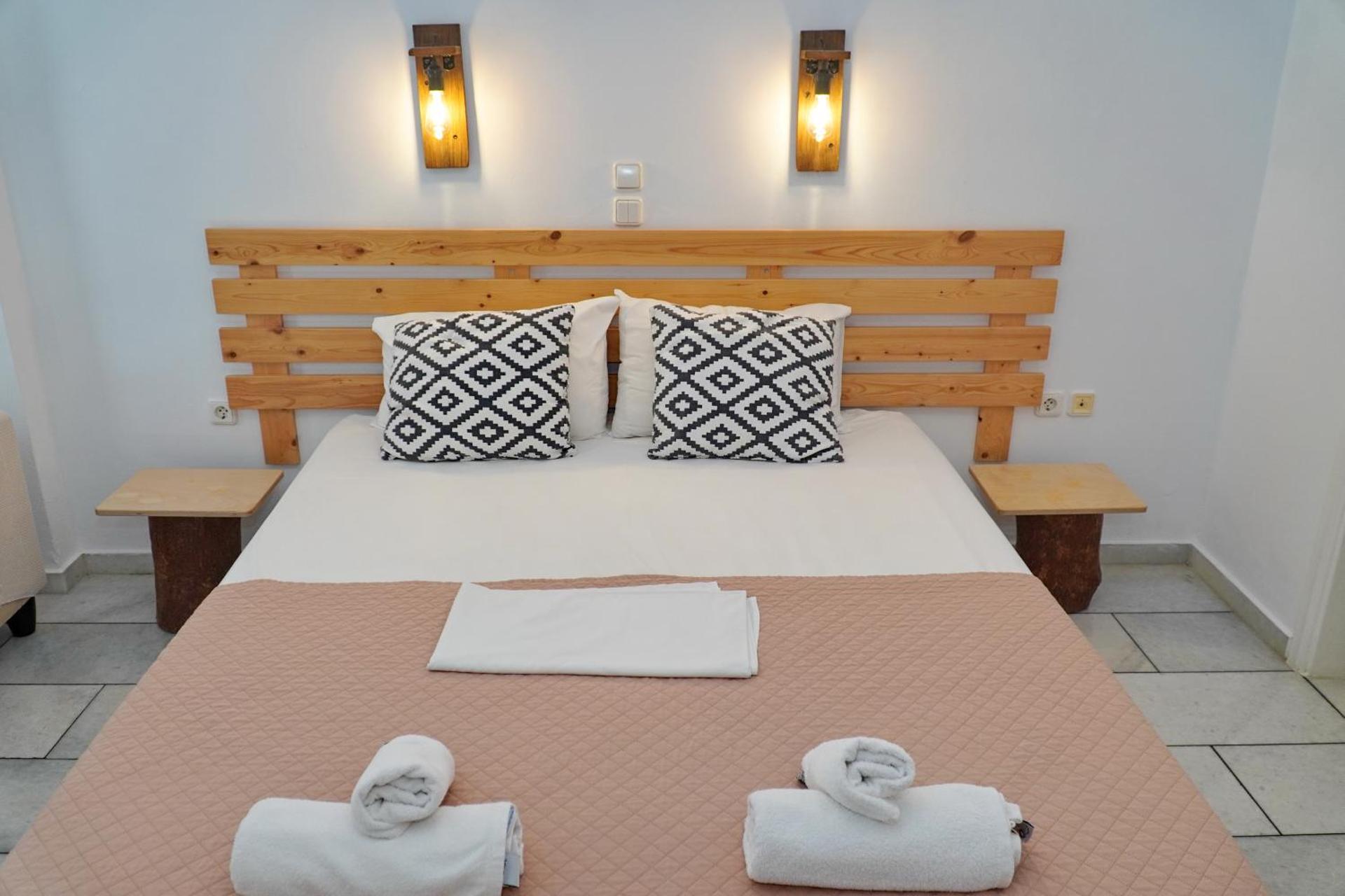 Camara Hotel - Photo 94