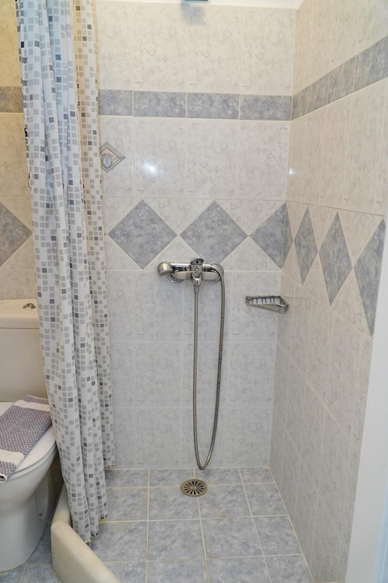 Camara Hotel - Photo 107