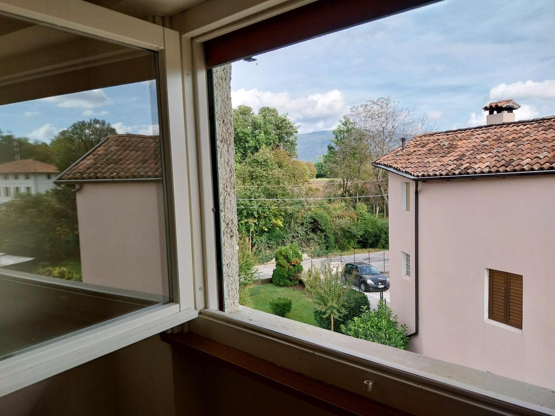 Family House on private courtyard in Fanna - Photo 11