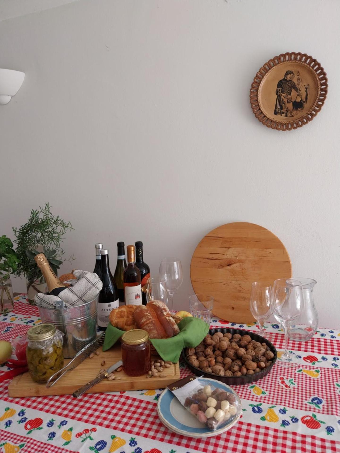 Family House on private courtyard in Fanna - Photo 26