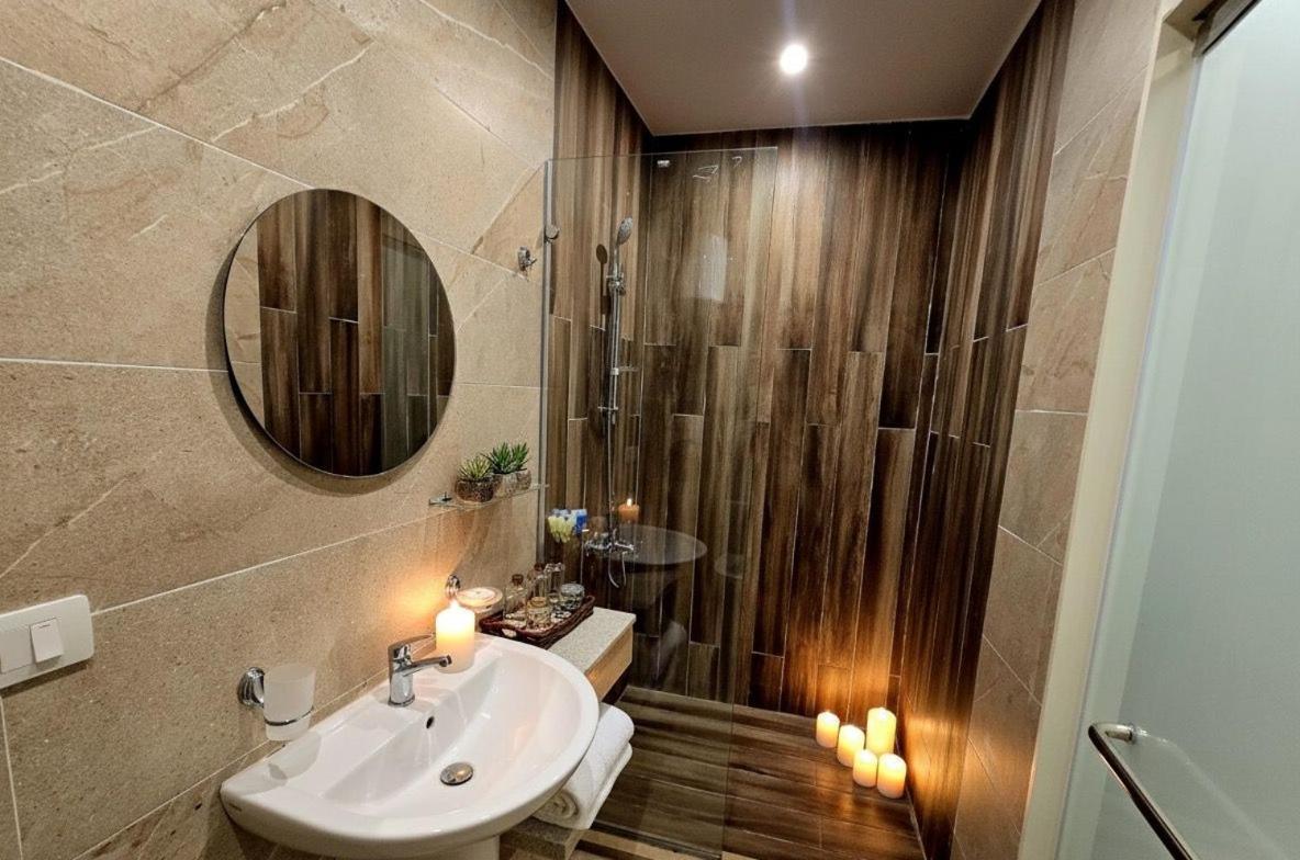 Pyramids A-Heaven Hotel and Rooftop Bedouin Tent - Photo 25