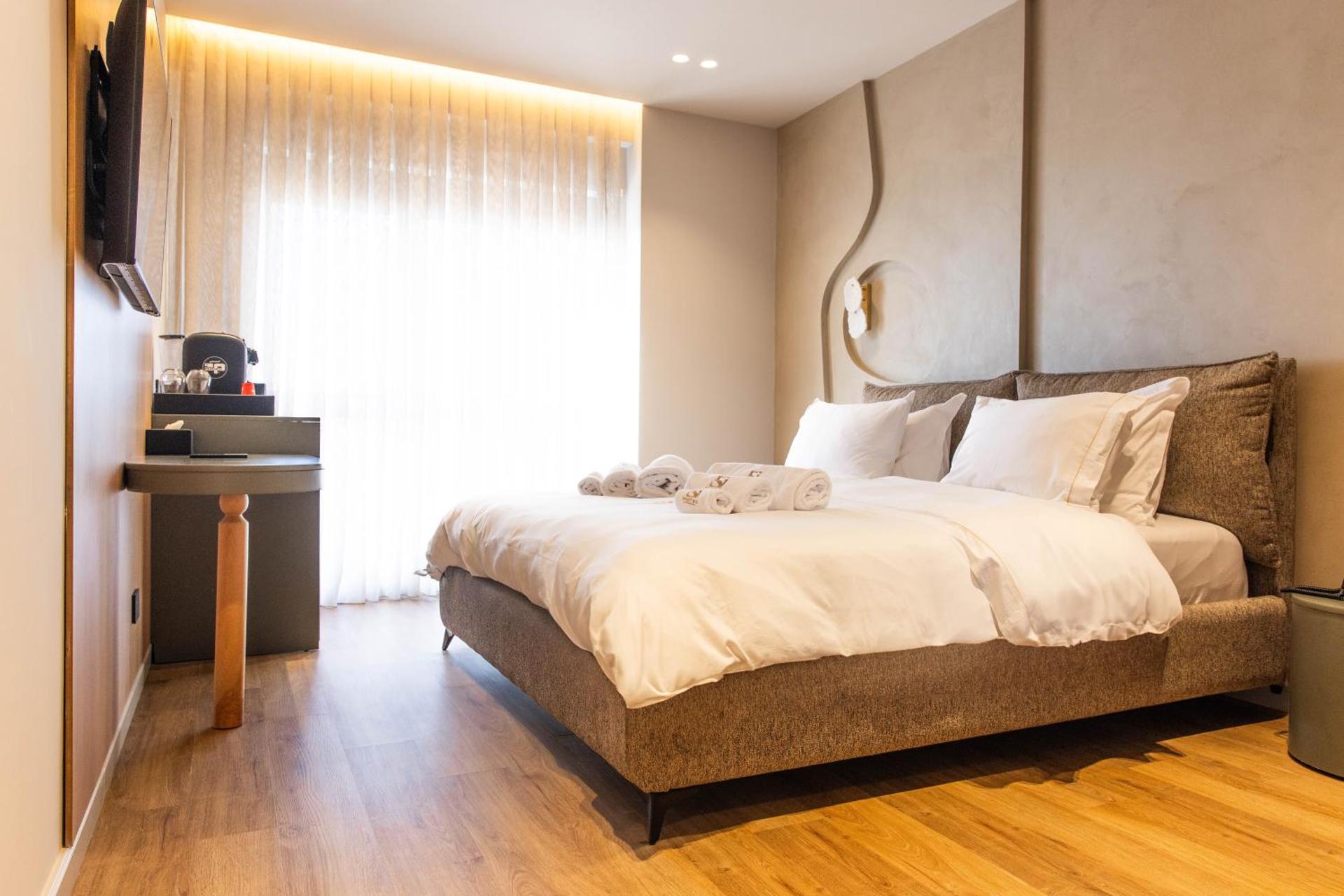 Si Hotel Tirana - Photo 70