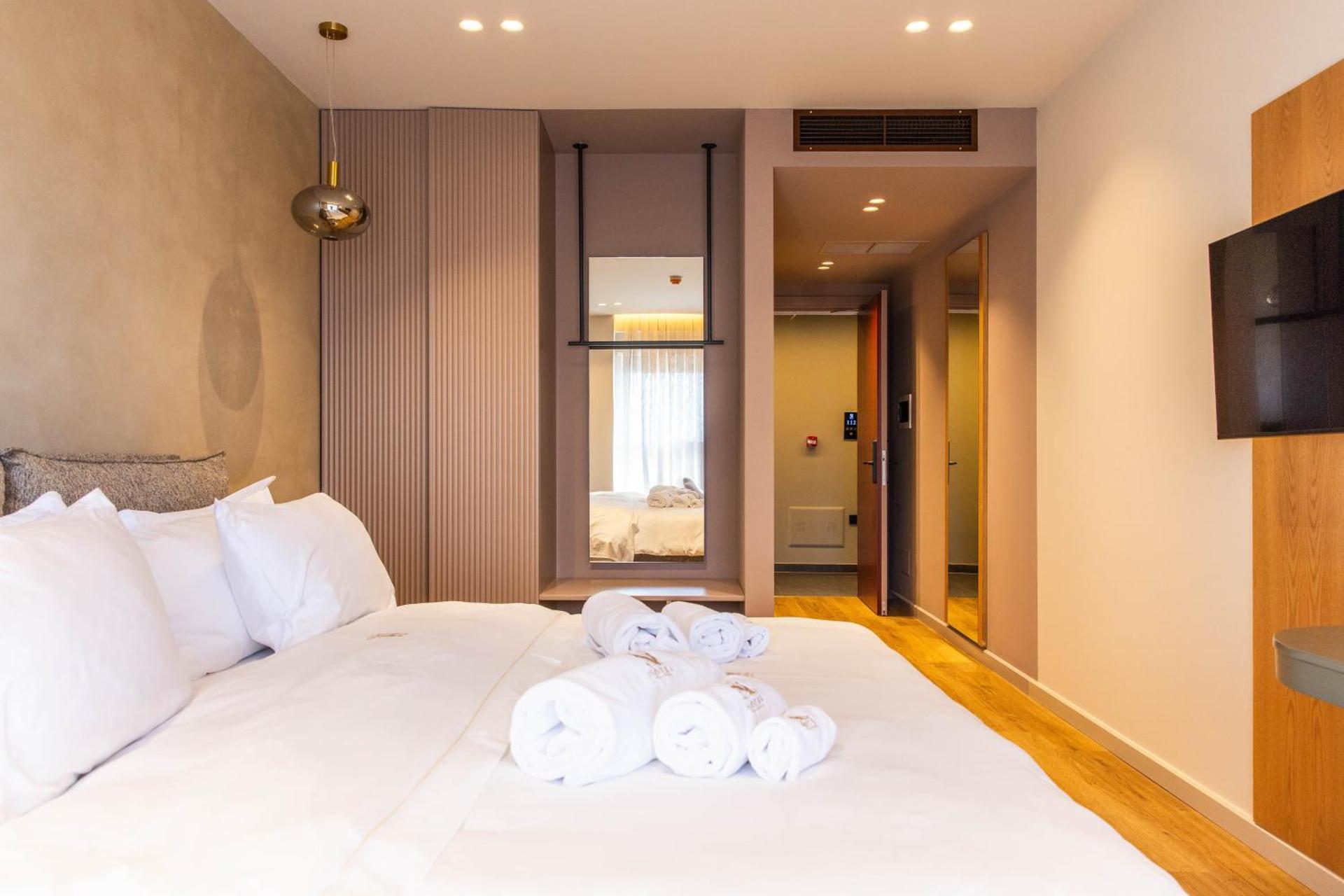 Si Hotel Tirana - Photo 72