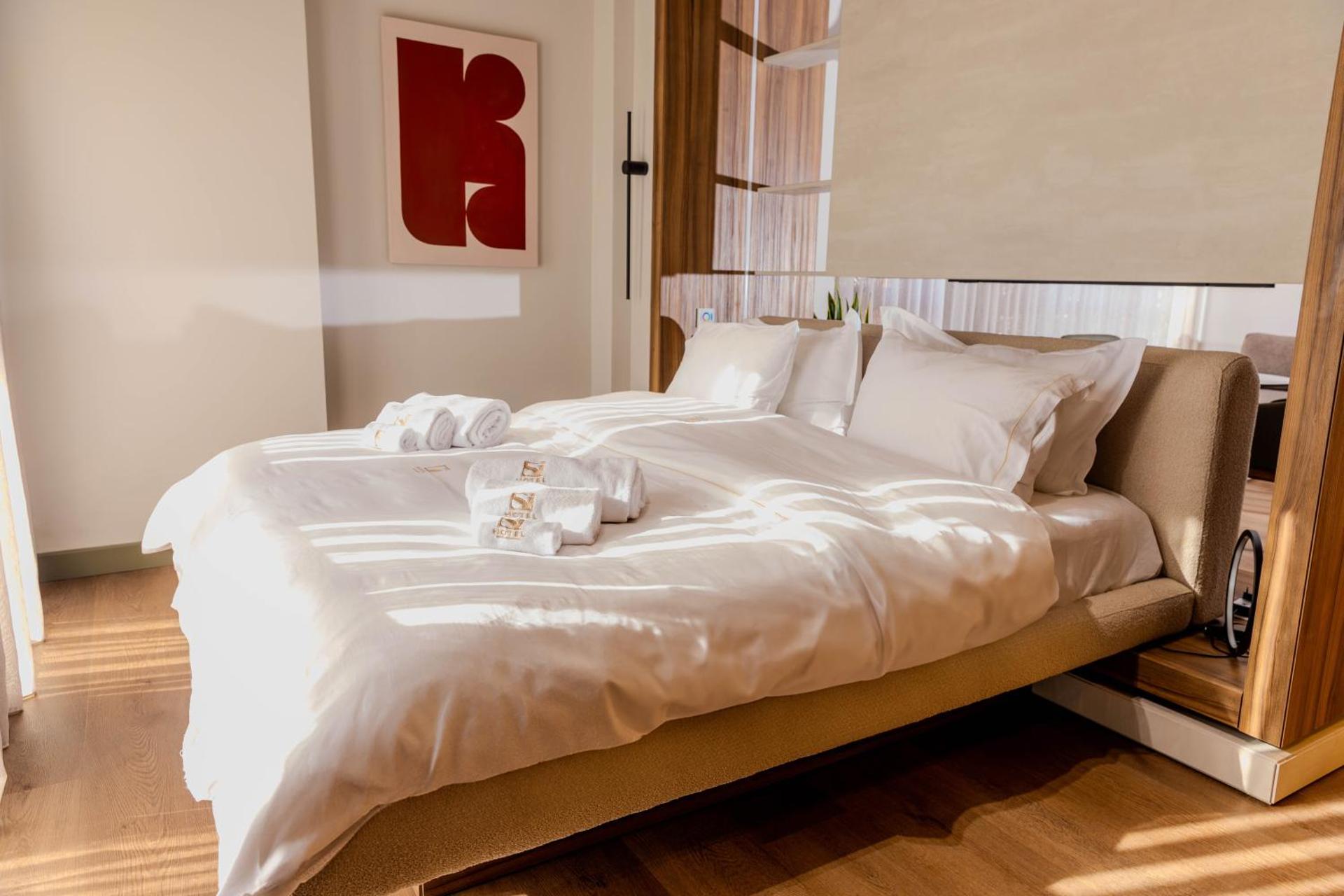 Si Hotel Tirana - Photo 40