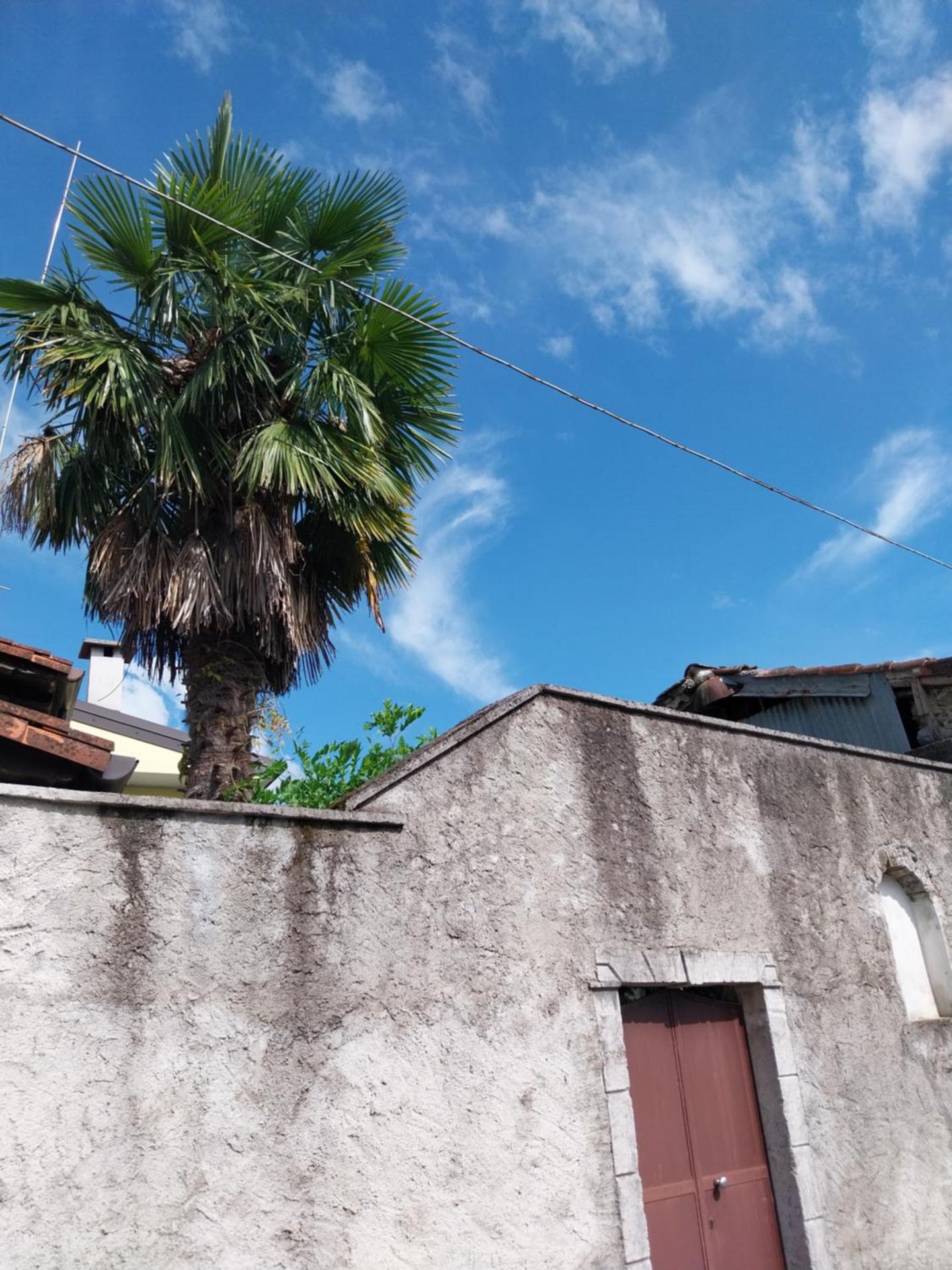 Family House on private courtyard in Fanna - Photo 27