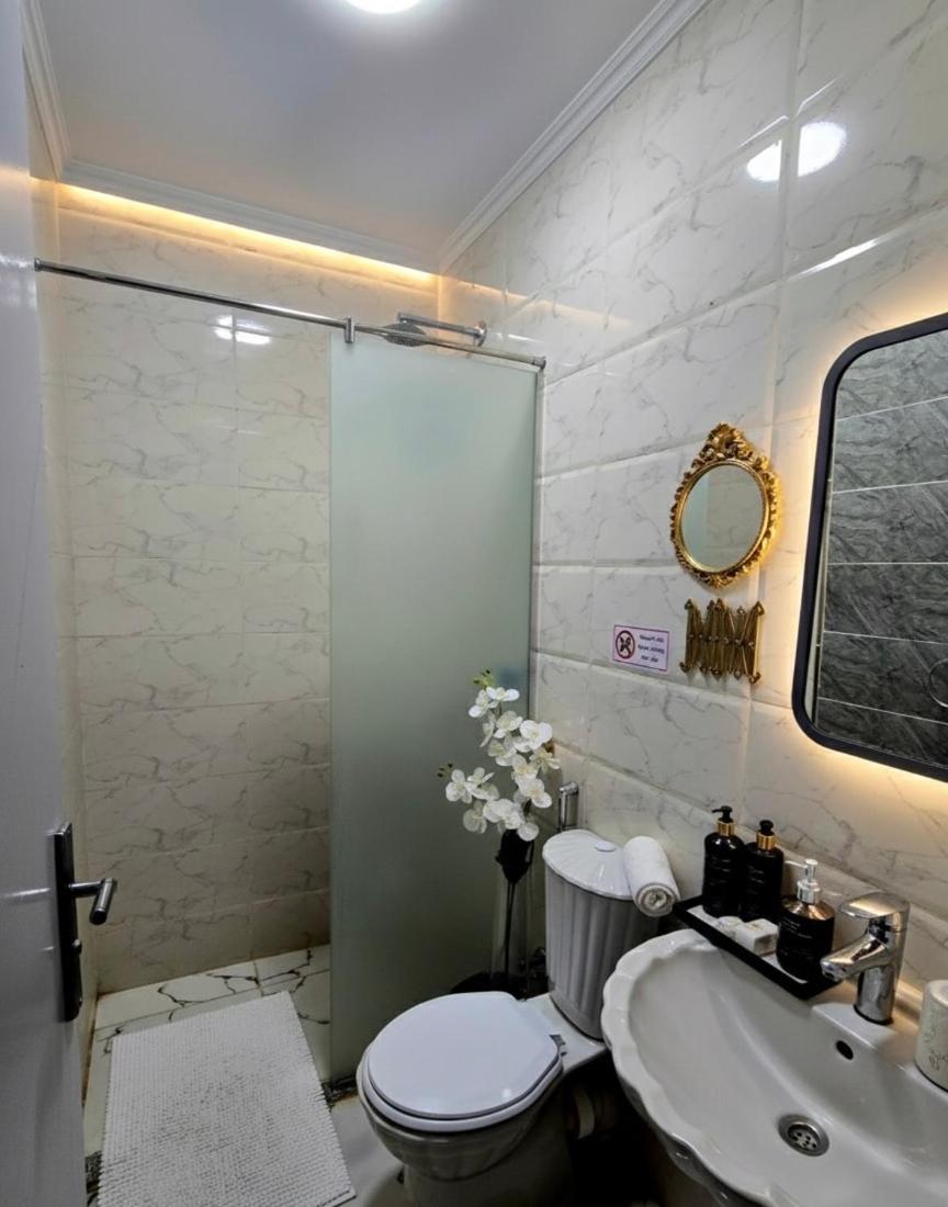 Pyramids A-Heaven Hotel and Rooftop Bedouin Tent - Photo 41