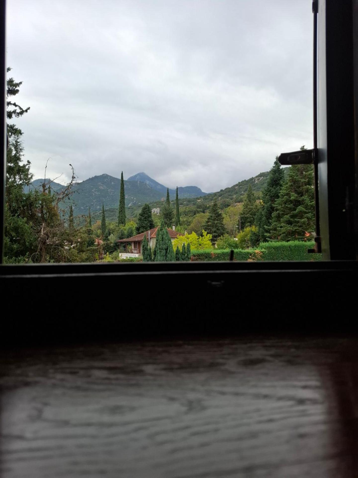 Panos Stone House - Photo 4