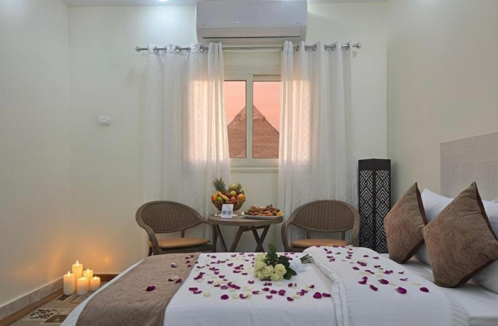 Pyramids A-Heaven Hotel and Rooftop Bedouin Tent - Photo 7