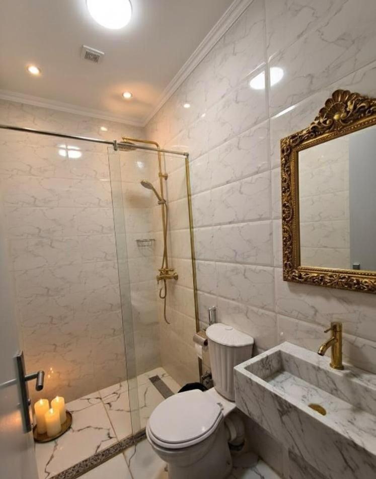 Pyramids A-Heaven Hotel and Rooftop Bedouin Tent - Photo 10