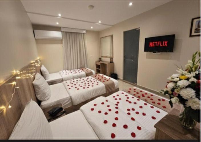 Pyramids A-Heaven Hotel and Rooftop Bedouin Tent - Photo 32