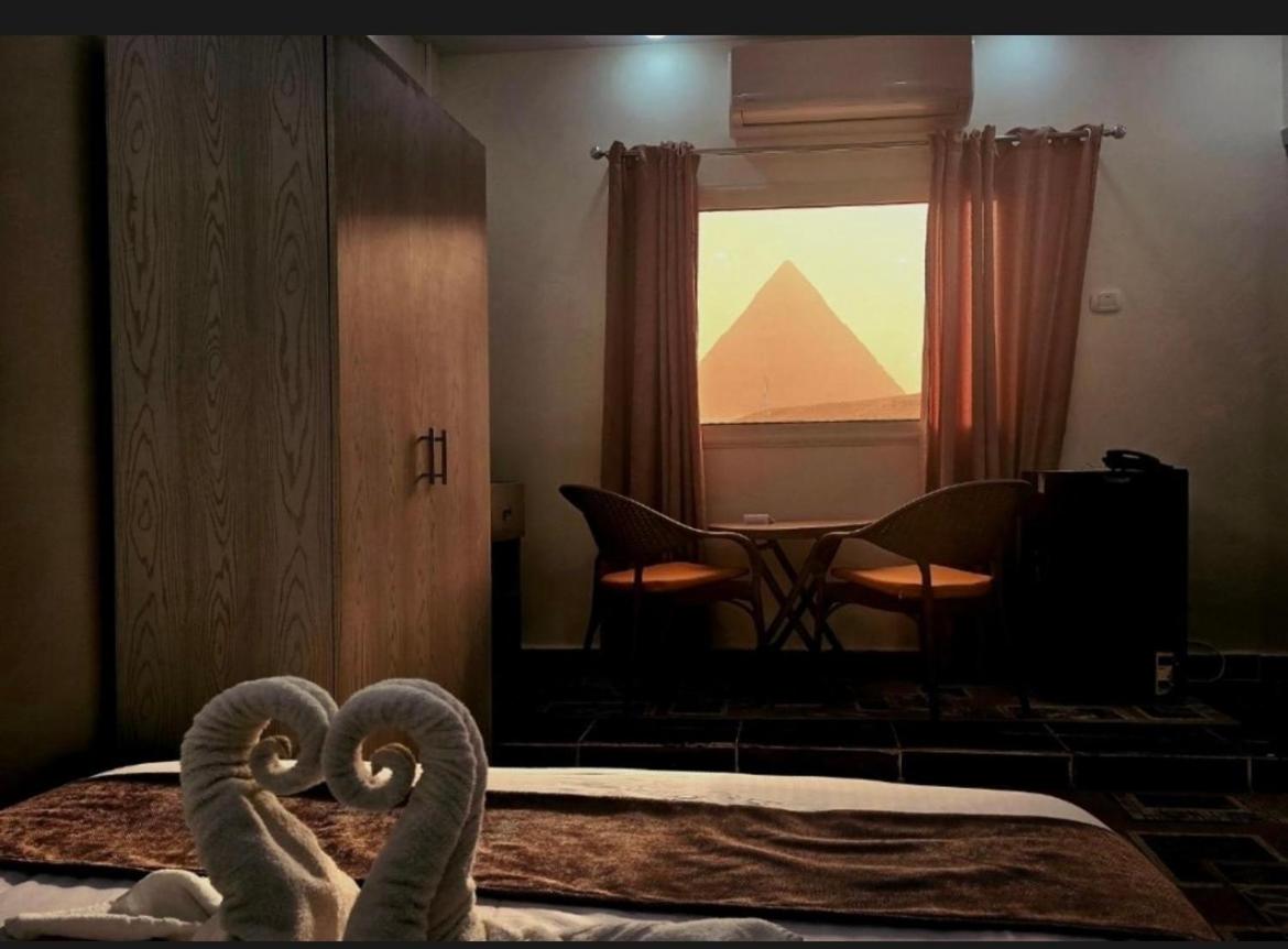 Pyramids A-Heaven Hotel and Rooftop Bedouin Tent - Photo 39