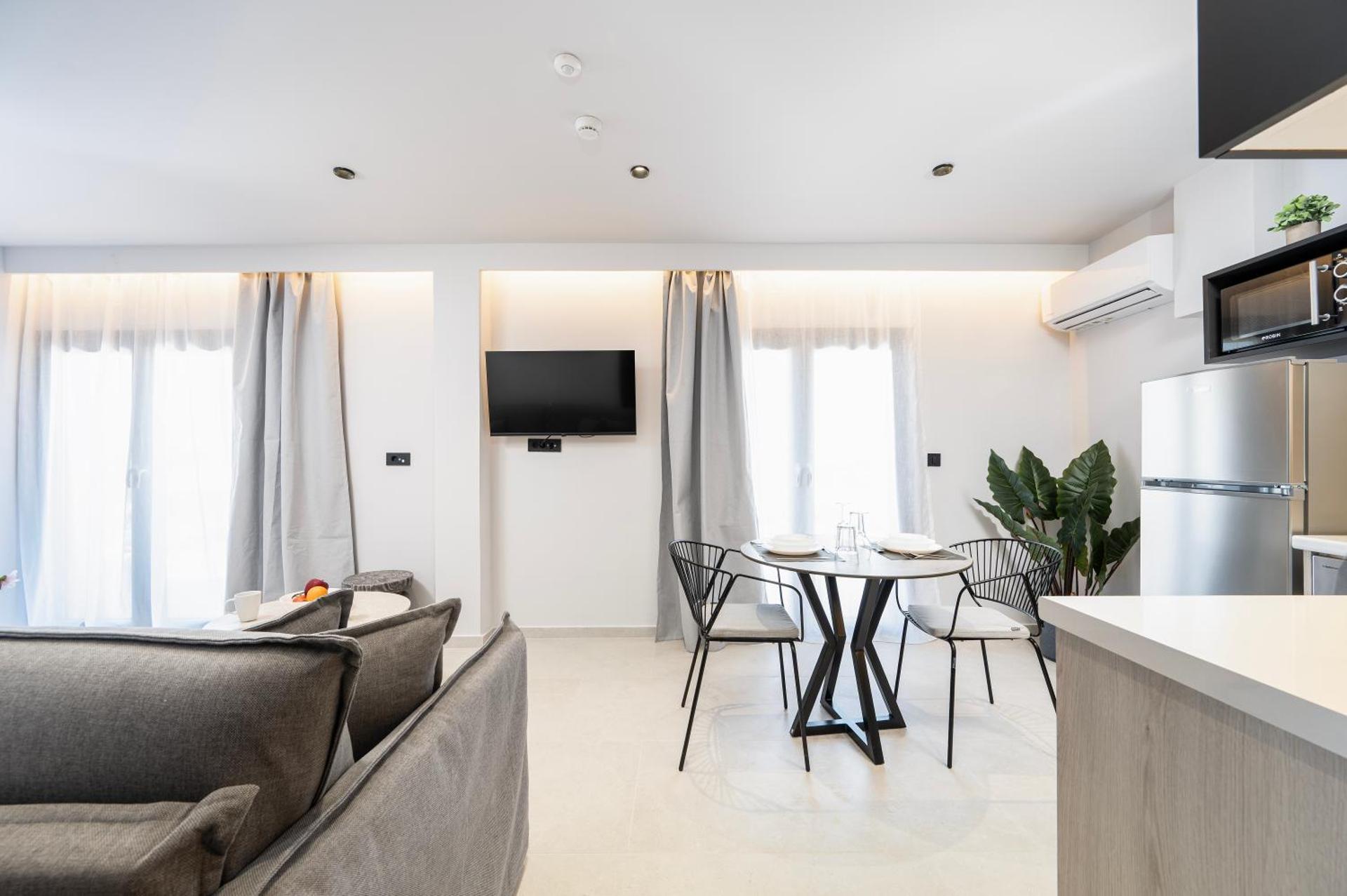 Koasis Boutique Apartments - Photo 13