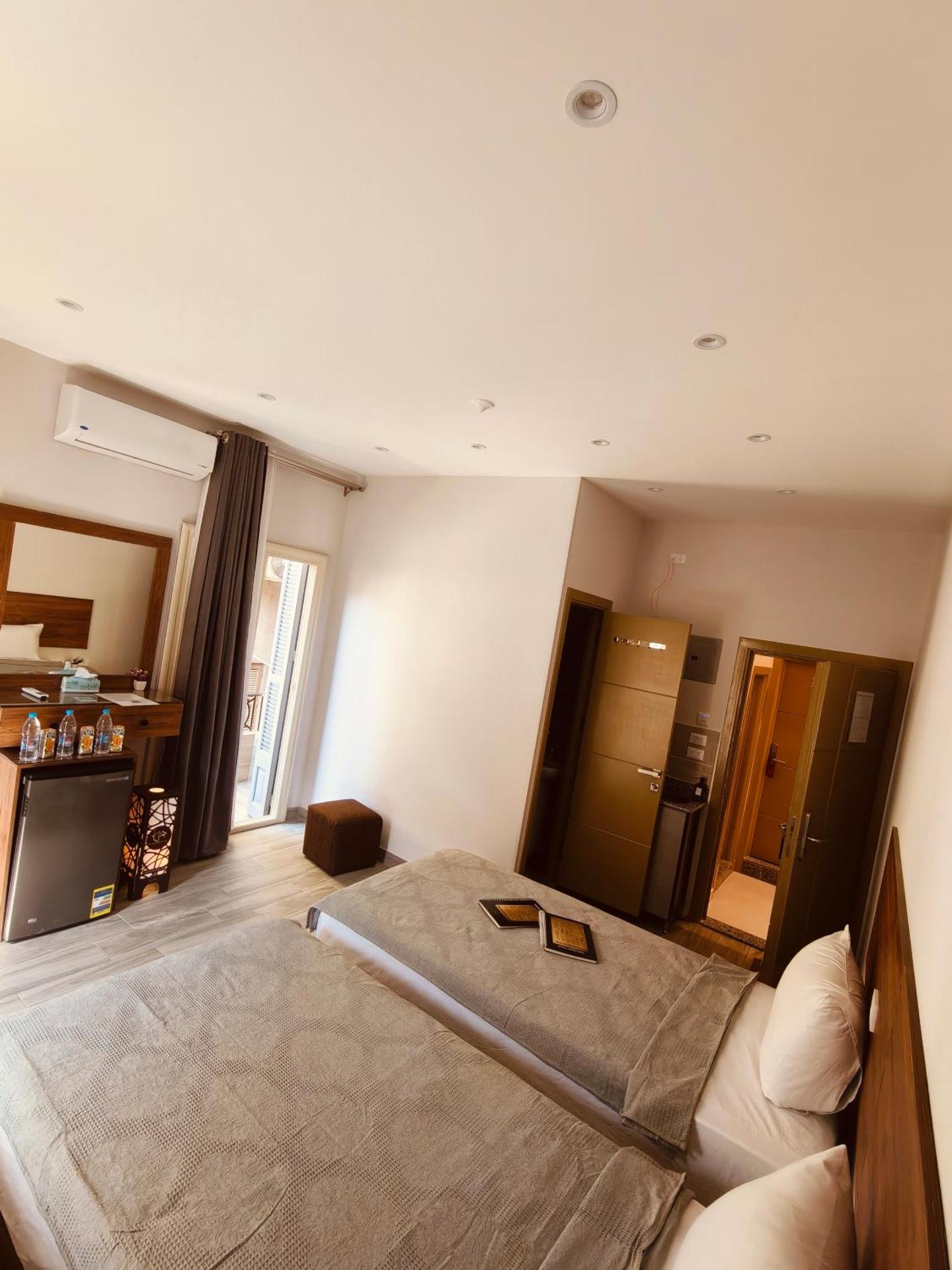 Swiss Tahrir downtown hotel - Photo 184