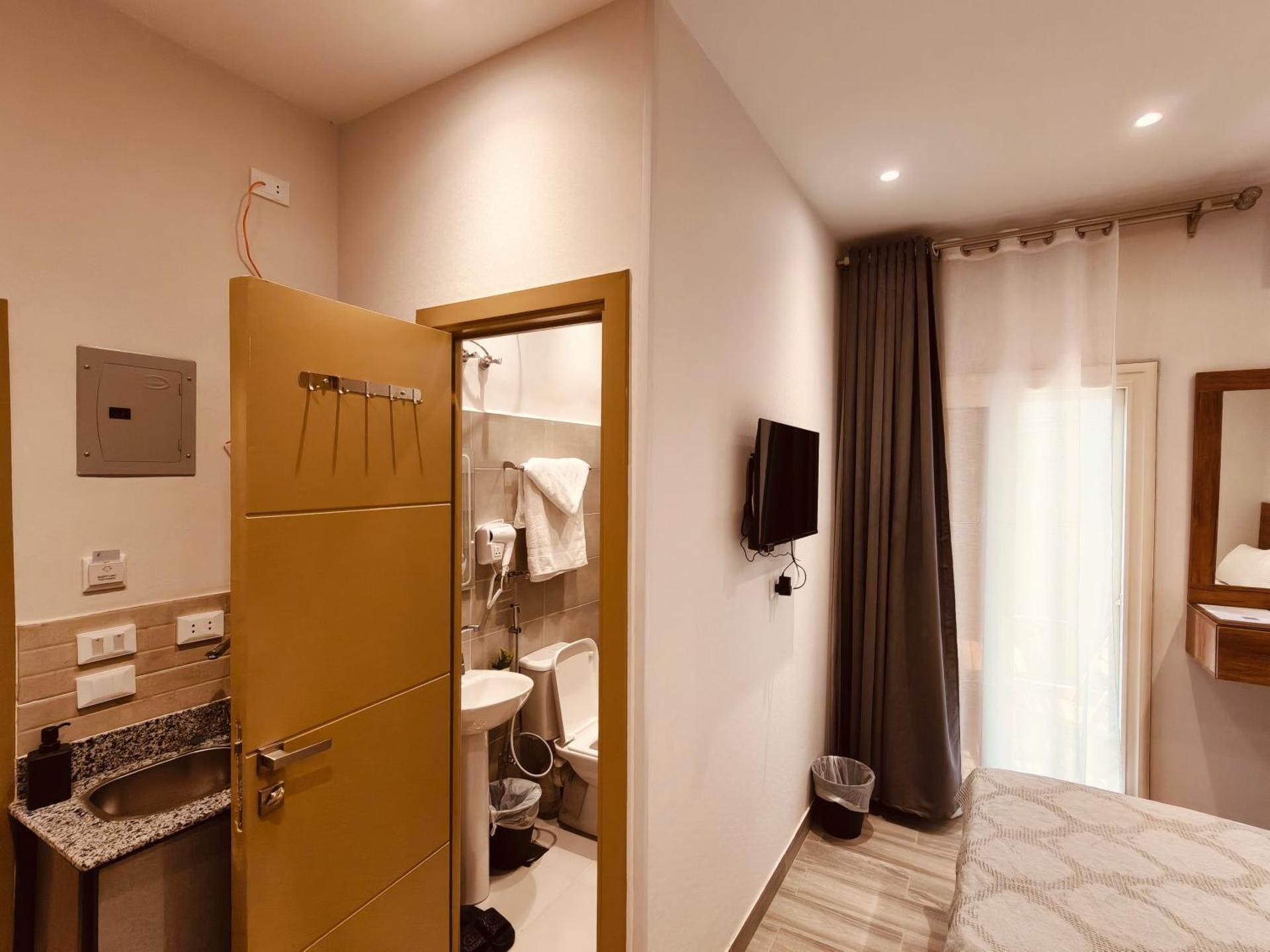 Swiss Tahrir downtown hotel - Photo 77