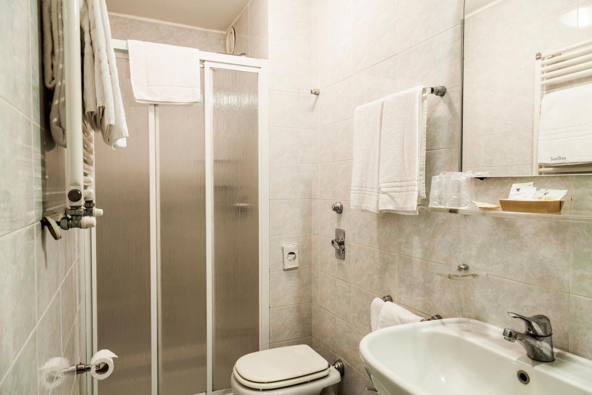 Hotel Des Etrangers - Photo 34